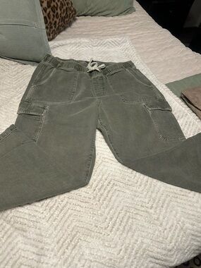 Women’s Olive Cargo Jogger Pants - Casual Drawstring Waist